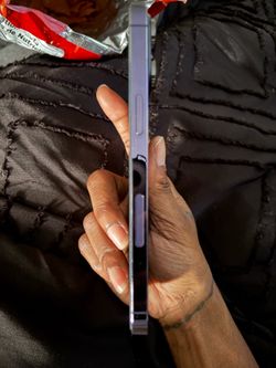 iPhone 14 Pro Max