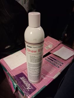 Flooring adhesive spray