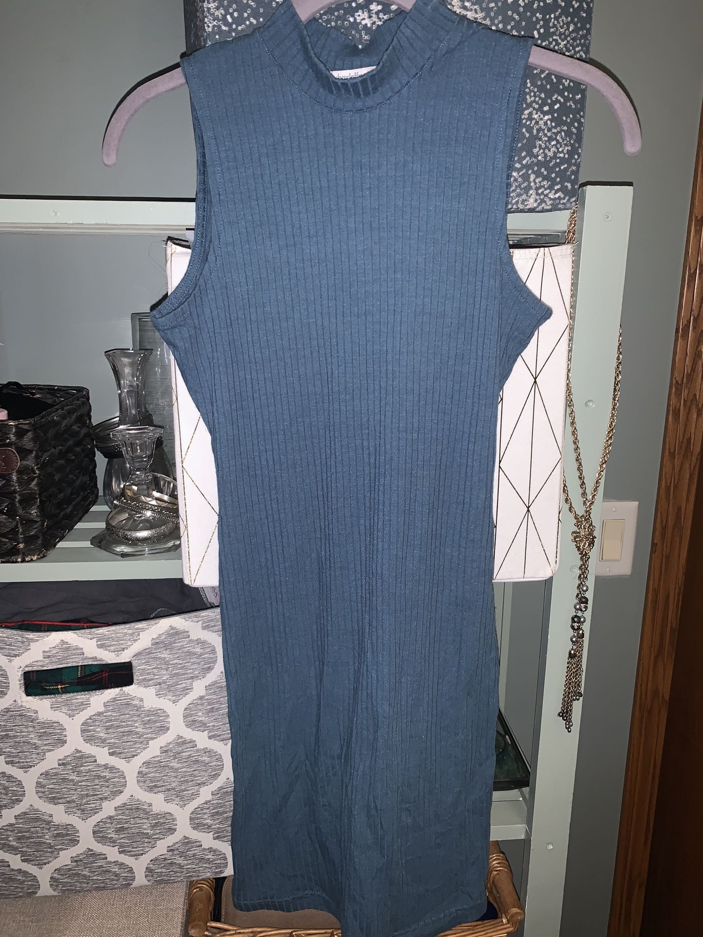 Women’s Gray Blue Dress with open back size s small