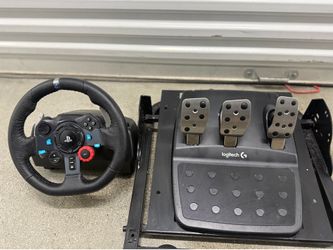 Logitech G29 Driving Force Racing Wheel