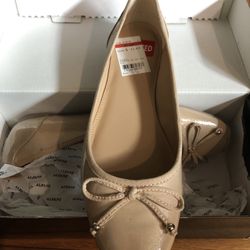 New-never worn Alfani Ballet Flat-REDUCED