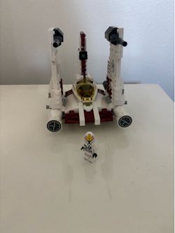 Lego Star Wars v19 turrent with the pilot