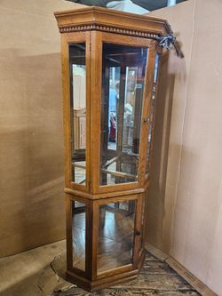 Curio cabinet