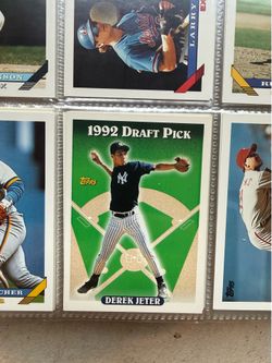 1993 Topps Baseball Complete Set in Binder 1-825 Derrek Jeter Rookie  Mint