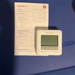 Honeywell T4 Pro - Programmable Thermostat