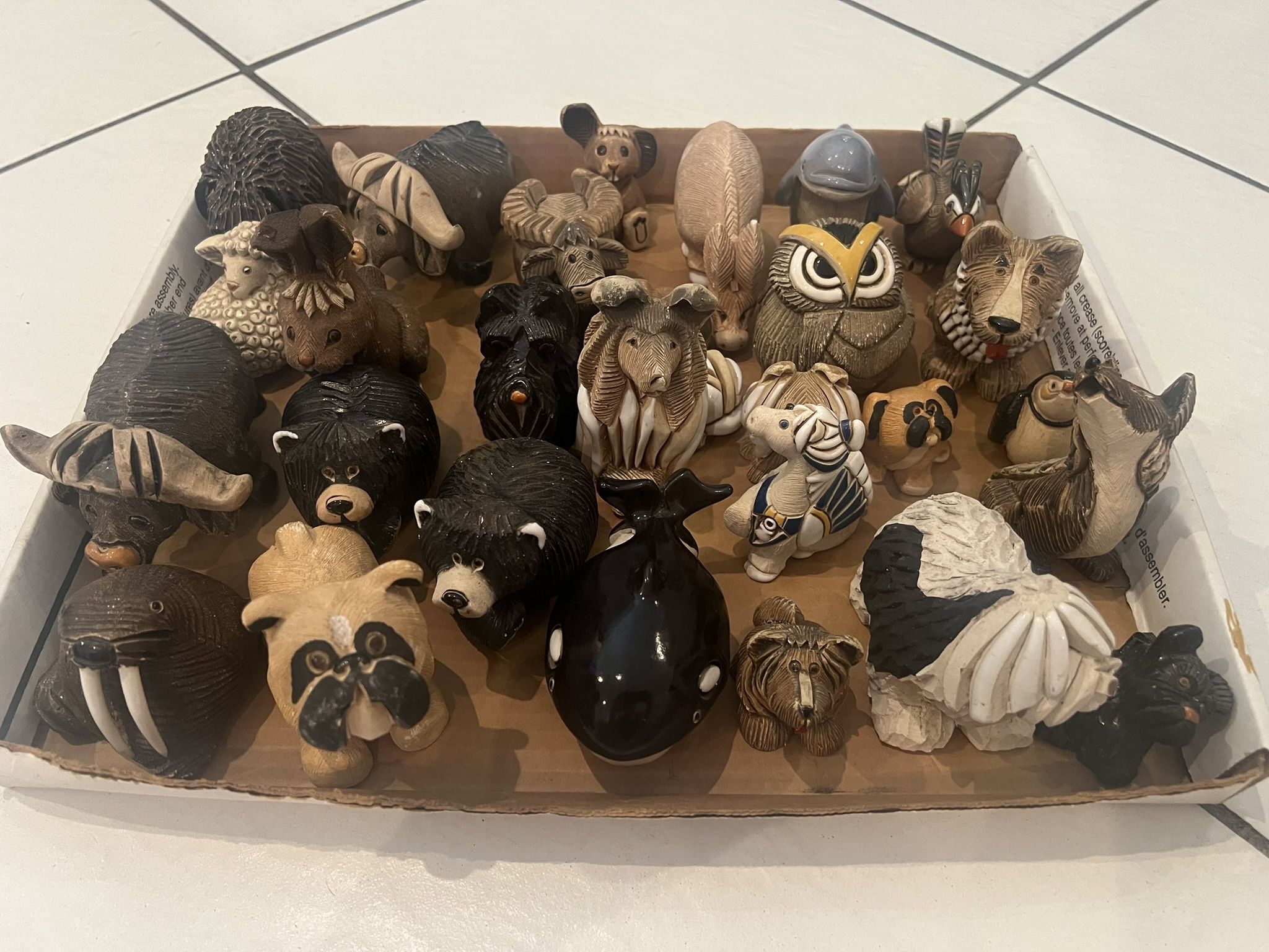 Artesania Rinconada Vintage Ceramic Figurine lot