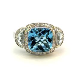 Woman’s Ladies 14k White Gold Blue Topaz Ring Size 7 GP3124900