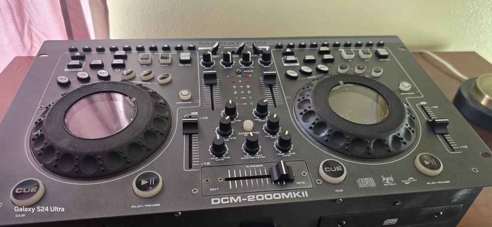 MIXER FOR SALE $100