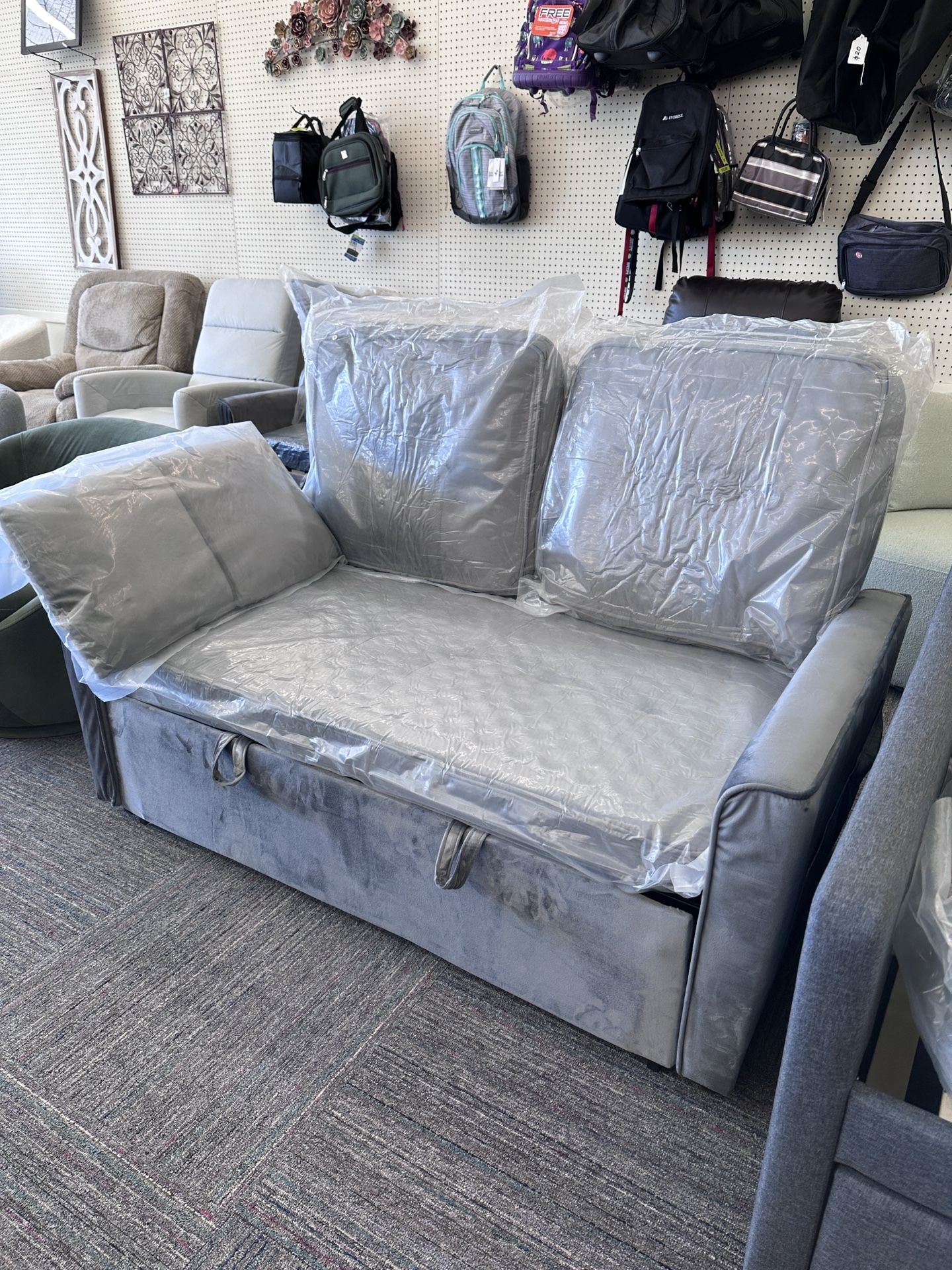 β¨ NEW! 3-in-1 Pull-Out Sofa Bed w/ 2 Pillows & Adjustable Backrest β Gray β¨