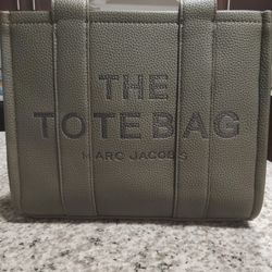 The Tote Bag (Olive Green)