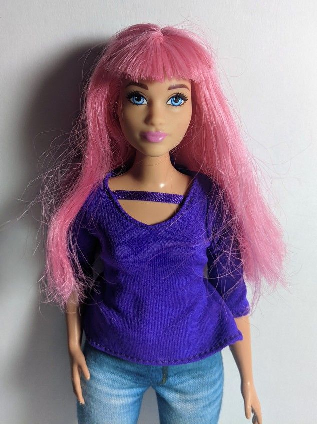 Barbie Dreamhouse Adventures Daisy Curvy Doll