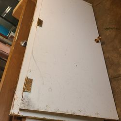 2 SOLID  FLAT WOOD DOORS