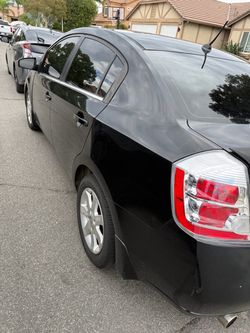 Nissan Sentra Black 4-Door Sedan