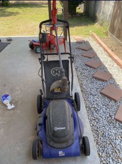 Lawnmower