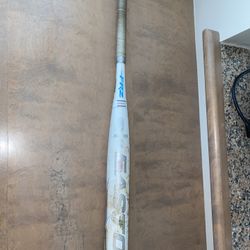 Easton Softball Bat - FRZ 32” Drop 12 20oz 