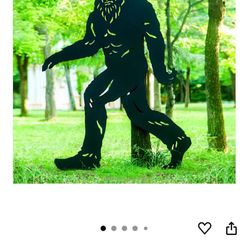 7.4ft Bigfoot Outdoor Decor Big Foot Sasquatch Gifts for Men/Dad/Women Metal Bigfoot Silhouette Statues for Yard Decor, Garden Decor, Yard Art, Forest