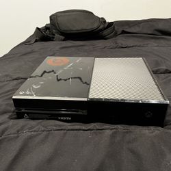 Xbox One ( No Power Cable ) It Works