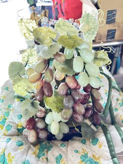 Marble Graves Stand Decor