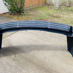 OEM Chevrolet suburban 2009 Rear Bumper with Step Pad