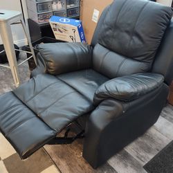 Used Synthetic Leather  Reclining 3 Seater And Single Seater