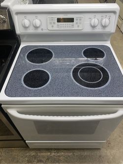 GE electric stove good condition we delivery