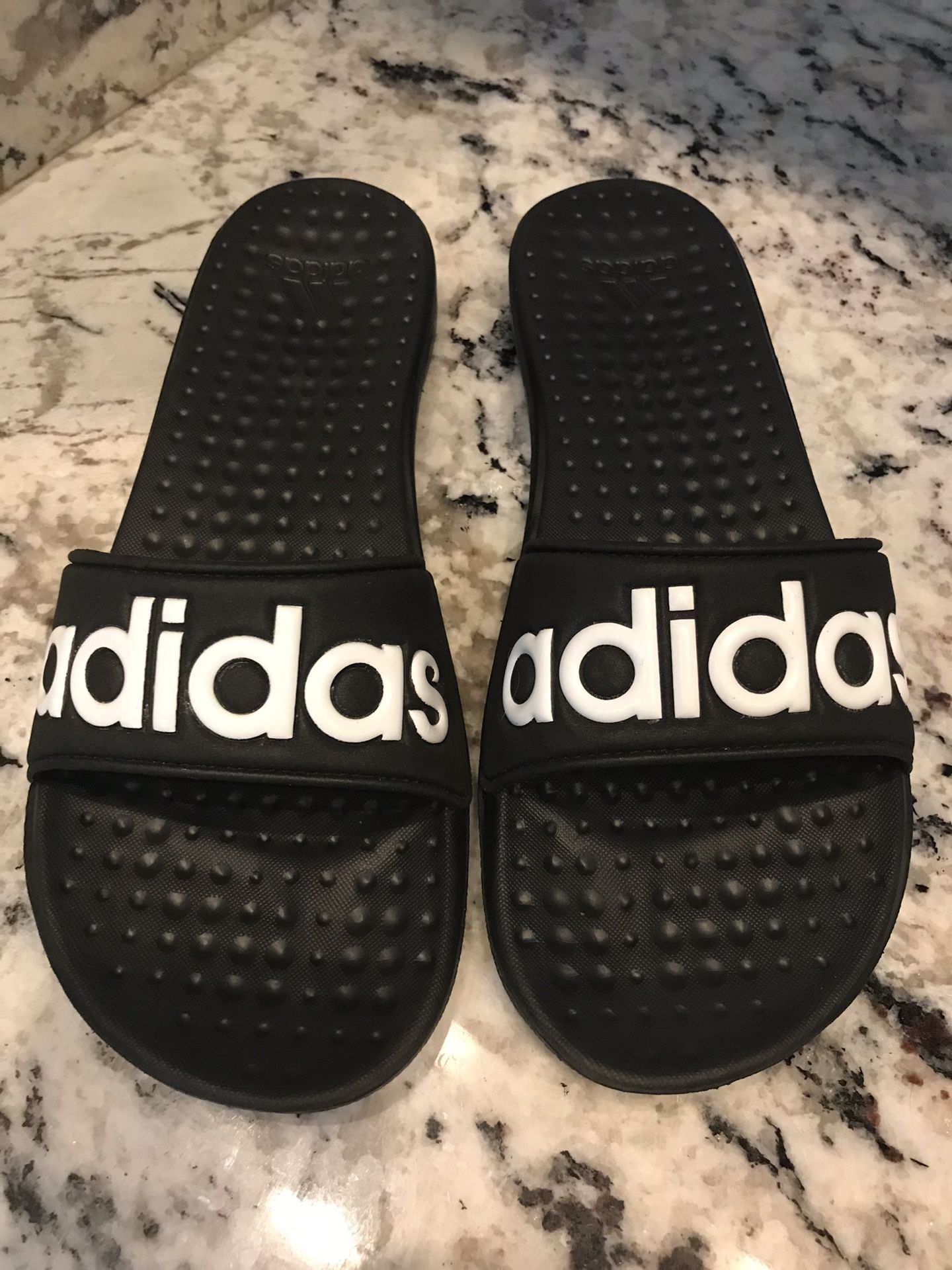 Women’s Adidas Sandals flip flops