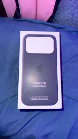 Apple iPhone 17 Pro Silicone Case