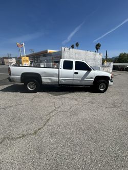 2005 GMC Sierra 2500 HD