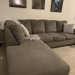 Sectional Couch (NEED GONE ASAP)