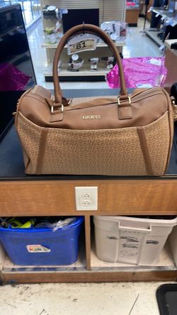 Guess duffle bag