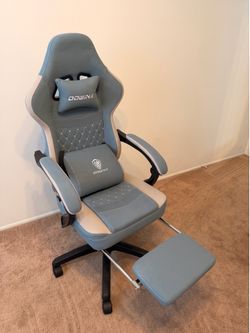Massage gaming chair