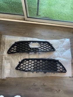 Alfa romero front bumper grills/inserts