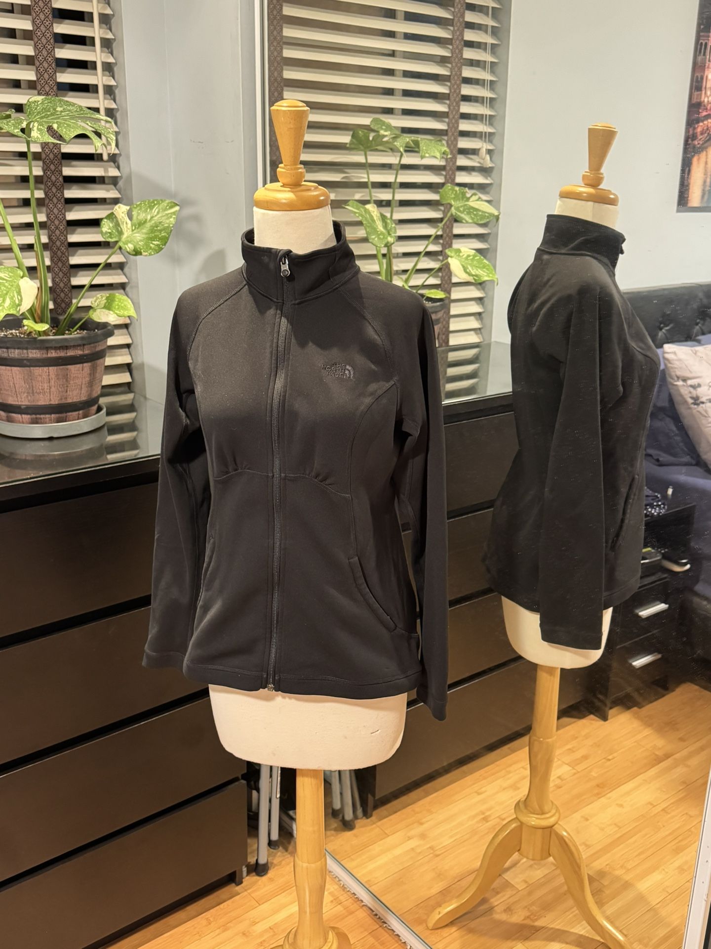 North Face Women’s Fleece Sweater