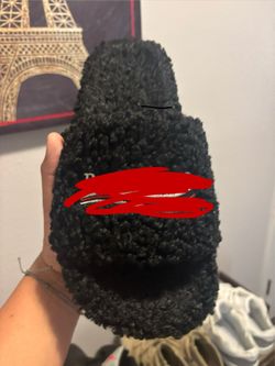 *BEST OFFER* Designer Fur slides Size 11