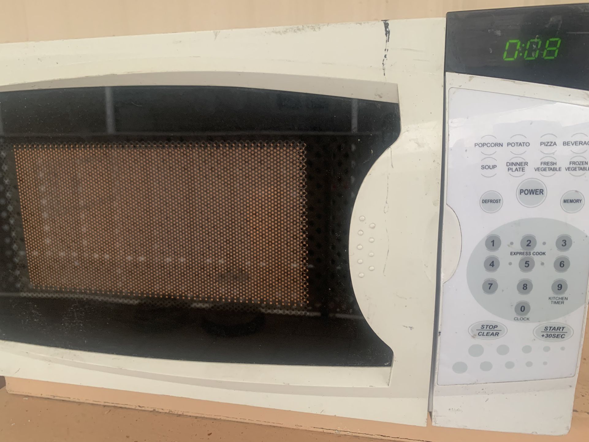 Magic Chef Microwave Small Size