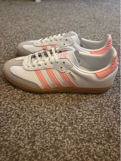 Adidas pink n white