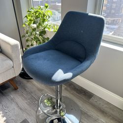 Bar Stools - Moving Sale - 📍Revere 