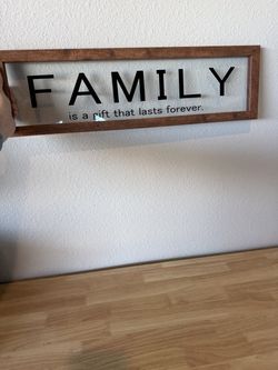 Family wall decor