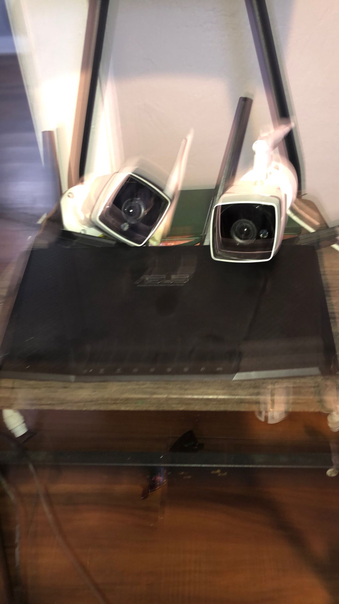 asus base camaras firstrend