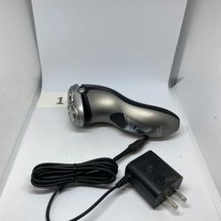 PHILIPS NORELCO HQ9 SHAVER 8240XL RECHARGEABLE CORDLESS Tested & Working