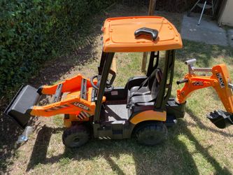 JCB backhoe R/C power wheels