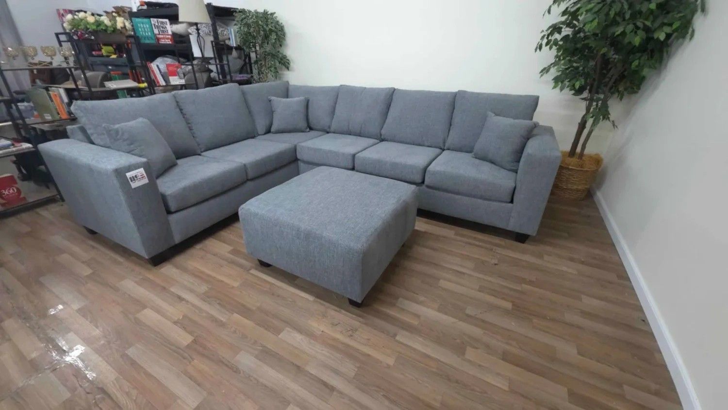 DELIVERY AVAILABLE Sectional Couch