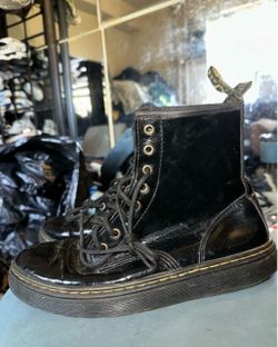 Dr. Martens Zavala Black Patent Leather Combat Boots Men Size 9 No Box