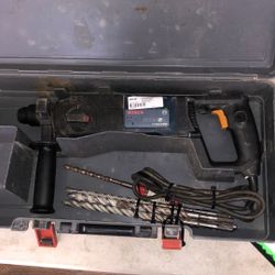 1003 Bosch 11224VSR Corded 120v 6.9amp 7/8” Sds-plus Bulldog Rotary Hammer W/ Bits In Hard Carry Case 528314