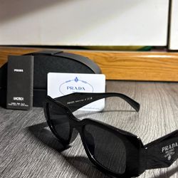 Women sunglasses