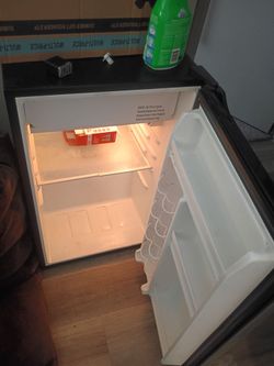 Whirlpool mini fridge