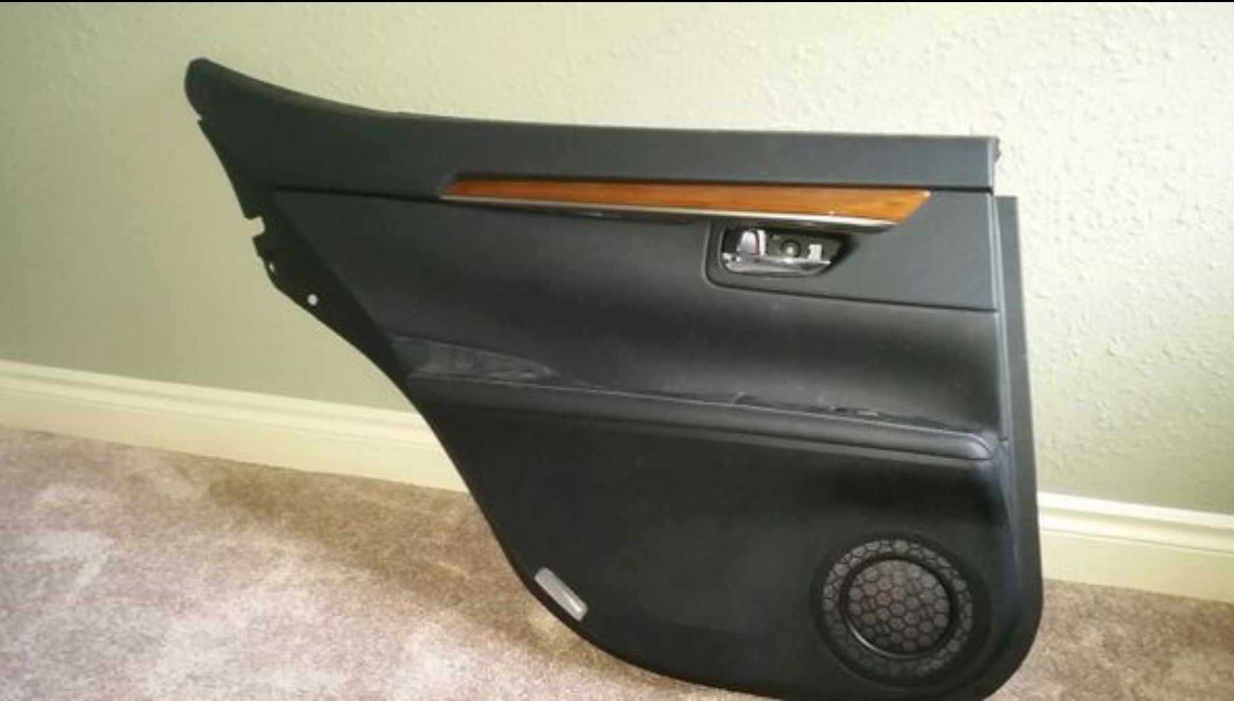 2013 2014 2015 ES 350 door panel rear left . es350 driver side rear