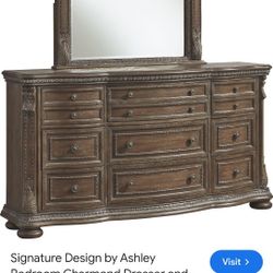 NORTH SHORE DRESSER

