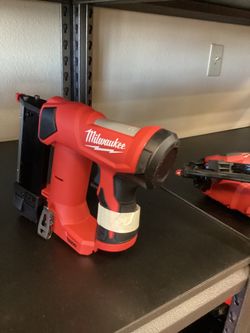 Milwaukee M12 / 23Ga Pin Nailer (Tool-Only) $200