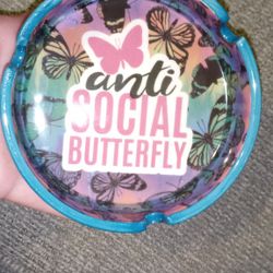 NWT SkullCandy Antisocial Butterfly Porcelain Ashtray